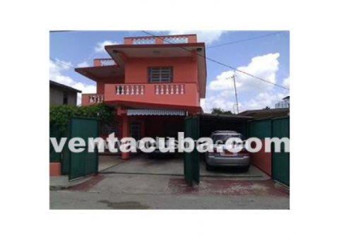 casa de dos plantas en arroyo naranjo rpt los pi..