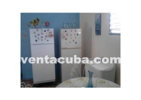 vendo casa con todo adentro y sin nada ,escucho ..