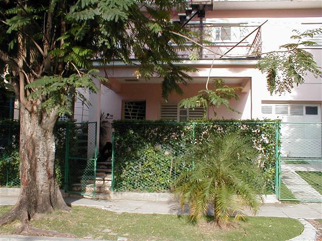 Se Renta Casa En NUEVO VEDADO