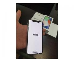 Apple iPhone X SIM FREE / UNLOCKED