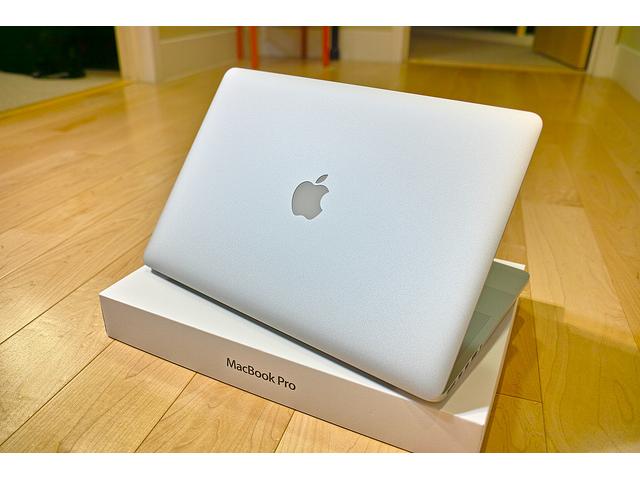 NEW! Sealed 2017 MacBook Pro 15