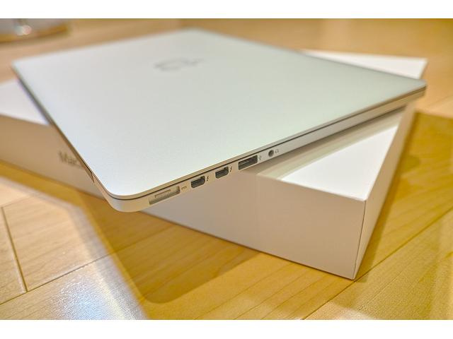 NEW! Sealed 2017 MacBook Pro 15