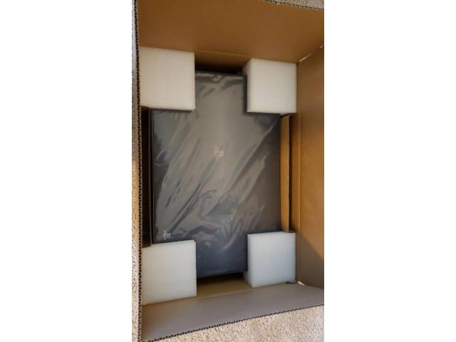 NUEVO Sony PlayStation 4 Pro 500 millones edición limitada de la consola PS4 bundle