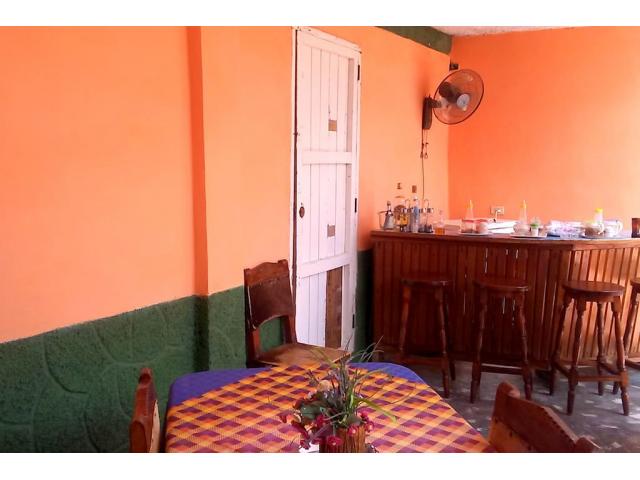 CASA COLONIAL CASCO HISTORICO CON TODO DENTRO