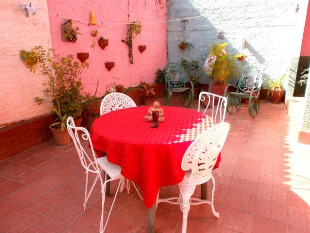 CASA COLONIAL CASCO HISTORICO CON TODO DENTRO