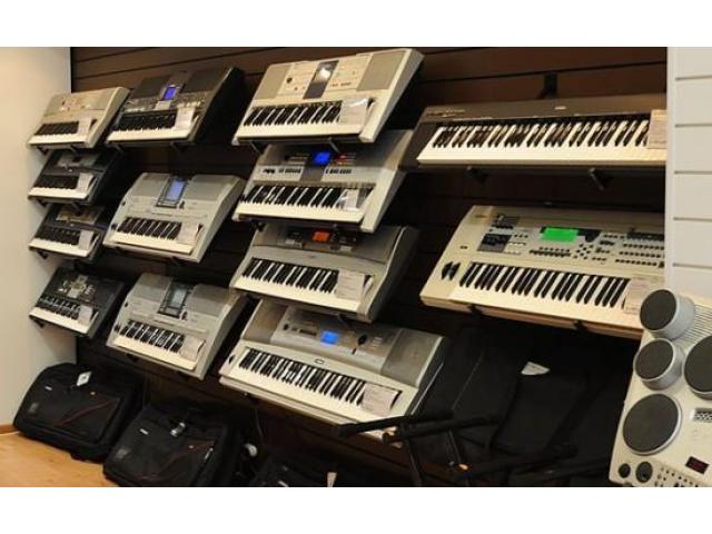 Sale: Yamaha Tyros 5, Pioneer CDJ-2000 NXS2, Pioneer DDJ-SX2, Korg Pa4