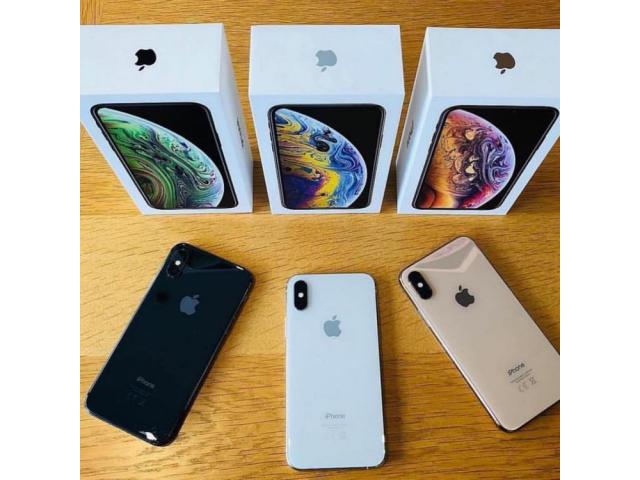Apple iPhone Xs Max/Playstation 4 Pro Whatsapp +16137065737