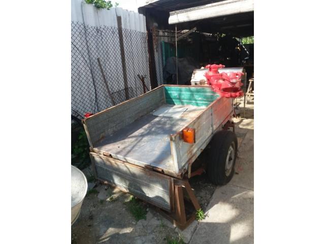 VENDO Opel Record 1958 de 2 puertas en 16000 CUC. Fernando. Tel. 53458303