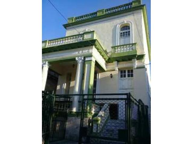 Se vende casa en Santos Suarez