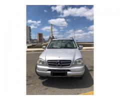 Mercedes Benz V8 del 2000 Automático en perfecto estado tecnico