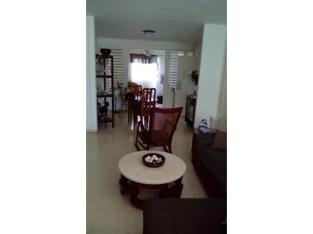 ESTUPENDA Casa 205000 CUC Reparto Flores Playa.