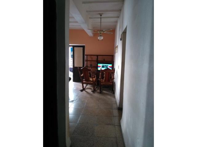 Vendo apto en la Habana Vieja ( casco histórico )