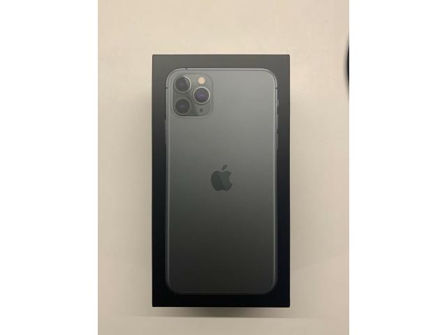 Apple iPhone 11 Pro Max - 64GB - Verde