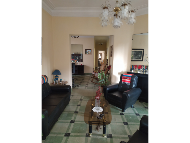 Venta de casa independiente en excelente zona de Miramar