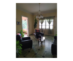 Venta de casa independiente en excelente zona de Miramar