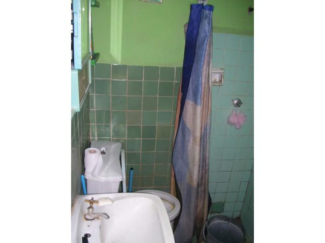 Apto en Centro Habana ¾ a 2 cuadras del Parque La Fraternidad,11000CUC.Ajustable