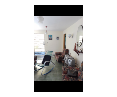 Vendo o permuto  casa independiente de 2 plantas en el Reparto Bahía.