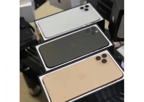For Sell: Apple iPhone 11 Pro Max / iPhone 11 Pro / iPhone 11