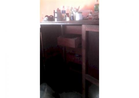 chiforovet escaparate de caoba con tres ptas, calidad , durabilidady estetica