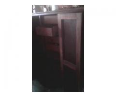 chiforovet escaparate de caoba con tres ptas, calidad , durabilidady estetica