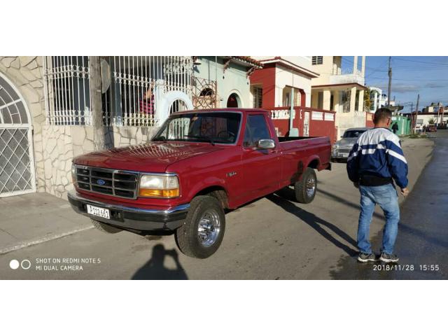 Vendo o negocio camioneta Ford F150 52899300
