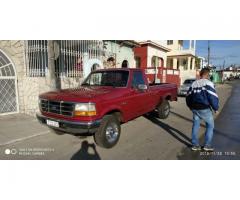Vendo o negocio camioneta Ford F150 52899300
