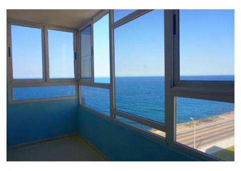APARTAMENTO CON VISTA AL MAR.