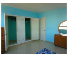 APARTAMENTO CON VISTA AL MAR.