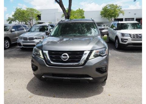 Used 2017 Nissan Pathfinder Platinum