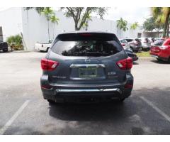 Used 2017 Nissan Pathfinder Platinum