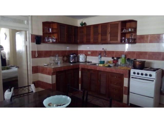 Casa Moderna Vista Malecon 3 Cuartos + 3 Baños Ctro Habana Cuba