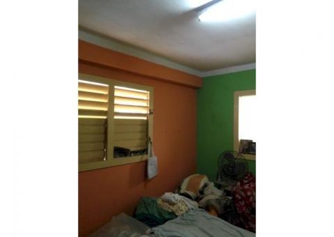 Venta de casa toda placa, libre, mat de construccion solido y gran patio