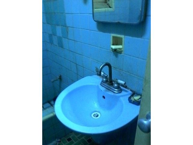 Venta de casa toda placa, libre, mat de construccion solido y gran patio