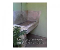 Venta de casa toda placa, libre, mat de construccion solido y gran patio