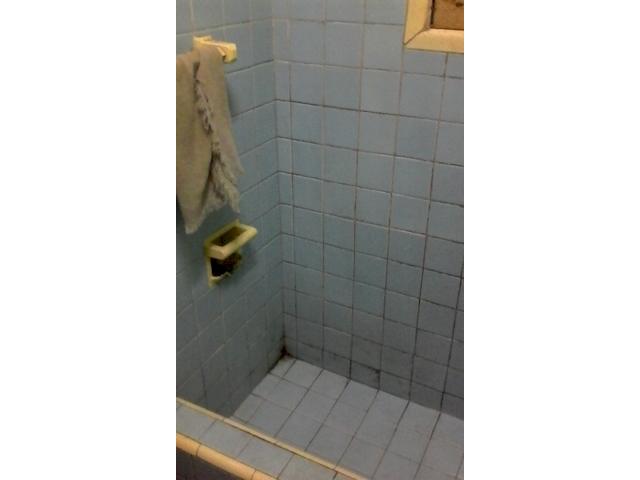 Venta de casa toda placa, libre, mat de construccion solido y gran patio