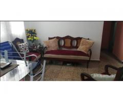 Juego de sala de cedro tallado