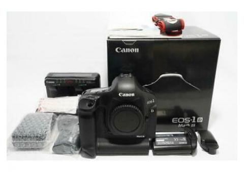 Nikon D6 DSLR Camera / Canon EOS-1D X Mark III