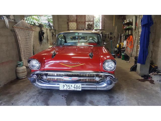Venta Chevrolet 1957,sin columna