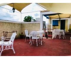 Se vende casa grande en centro histórico de Cienfuegos