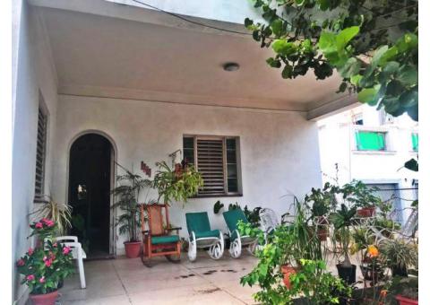 PROPIEDAD EN MIRAMAR CON LA MEJOR POSICIÓN PARA SU NEGOCIO