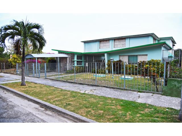 Casa en Reparto Altahabana 156000USD. 52649812