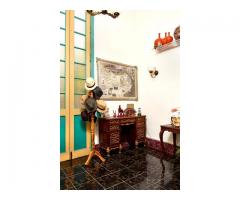 Se vende casa de 5/4 y 3 baños cent habana 78782460 Ana o Jorge