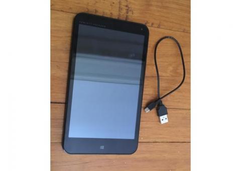 TABLET HP STREAM 7 CON SU CABLE DE USB.