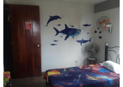 Vendo apto de 3/4 en el reparto Camilo Cienfuegos.Habana del Este