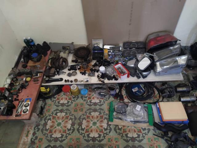 Daewoo Cielo + MUCHAS piezas nuevas