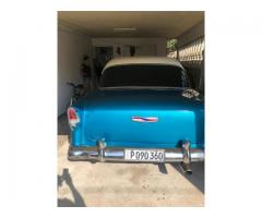 Chevrolet del 55 automático con un Mercedes 5 cilindro motor