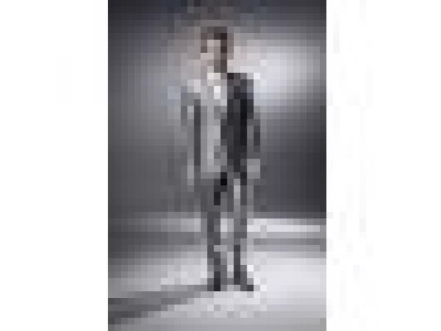 ALQUILER DE TRAJES DE NOVIAS Y NOVIOS MODERNOS D..