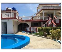 Se vende casa con piscina en Cojimar