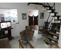 GANGA. Se vende casa amplia de 3 cuartos en La Habana Vieja