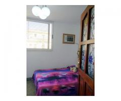 Vendo o permuto apartamento capitalista de 2 habitaciones y 2 baños en el vedado habana